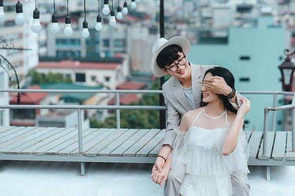 马化腾生辰八字婚姻大揭秘，你知道他的婚姻状况吗？