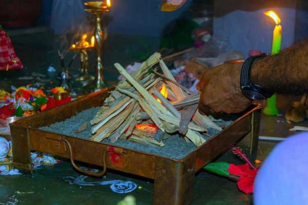 什么八字犯小人为何要超度婴灵