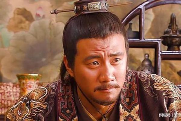 朱元璋得知此人与他生辰八字相同，欲招来杀掉，见面却大喜：重赏