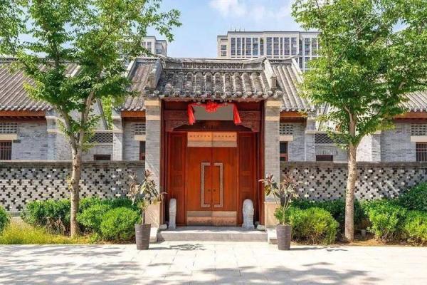 大门风水：房屋生气的出入口，关系住宅的吉凶、宅主的兴衰！