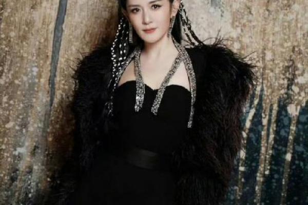 给谢娜算命的